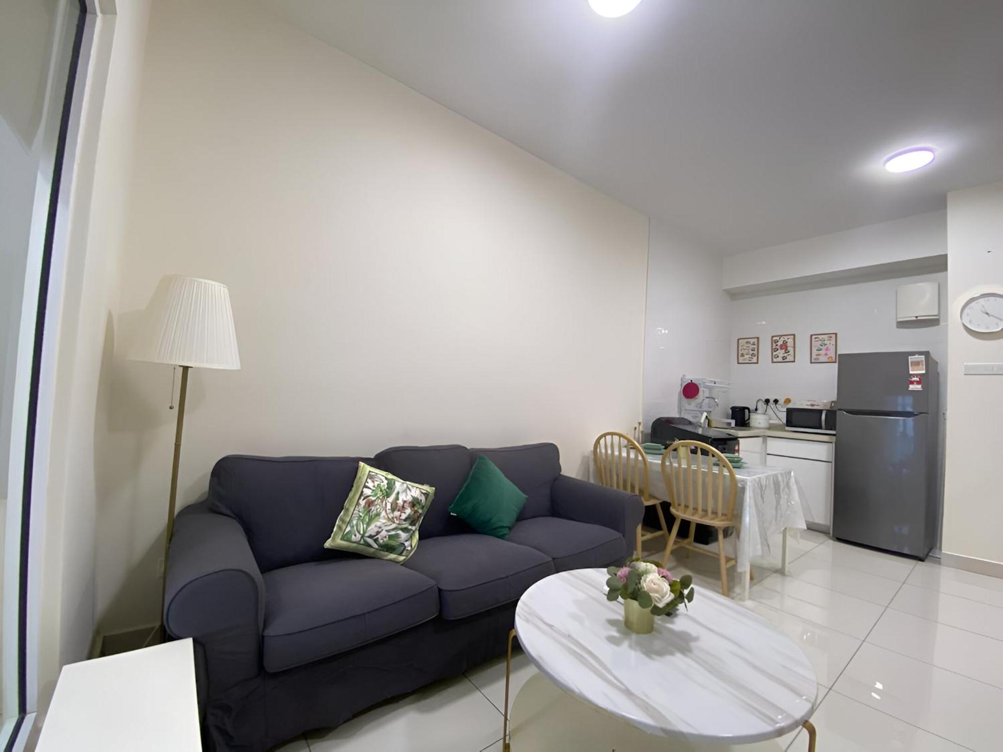 Апарт готель Arte Mont Kiara Куала-Лумпур Екстер'єр фото A typical apartment in the complex